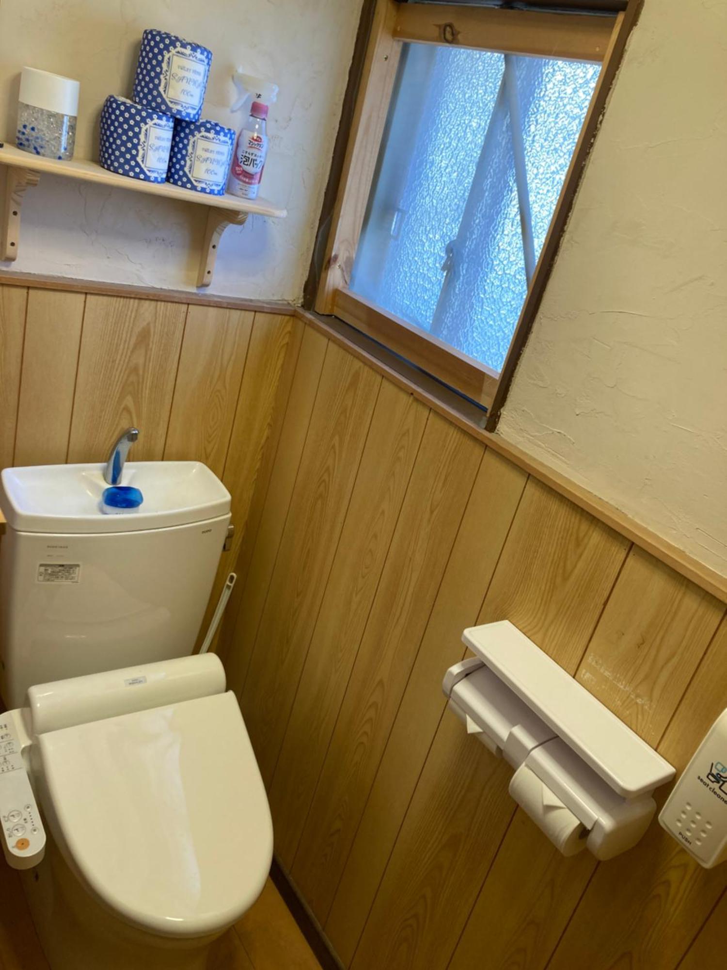 Hostel Blue Door ホステル ブルードア 名古屋市 エクステリア 写真